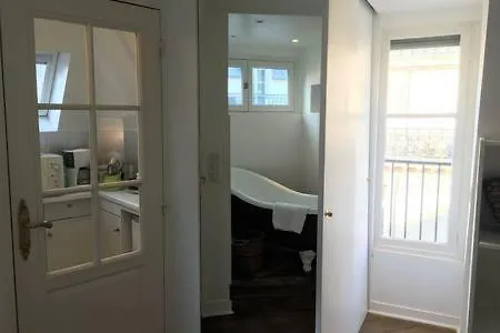 Romantic Flat In - Opera